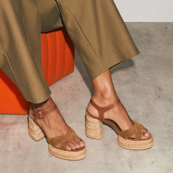 calakala_1-1.webp Hot Christian Louboutin Calakala Rhea