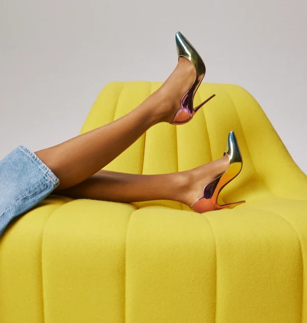 Discount Christian Louboutin Hot Chick