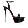 Online Christian Louboutin Loubi Queen Alta