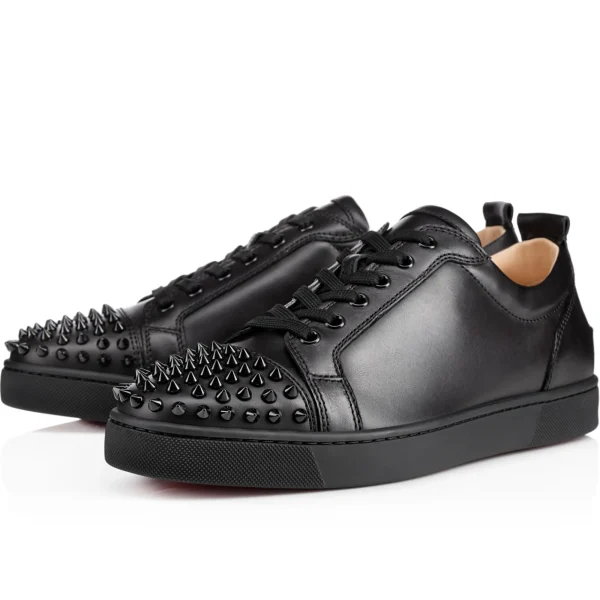 louis_junior_spikes_0-2.webp Outlet Christian Louboutin Louis Junior Spikes Black
